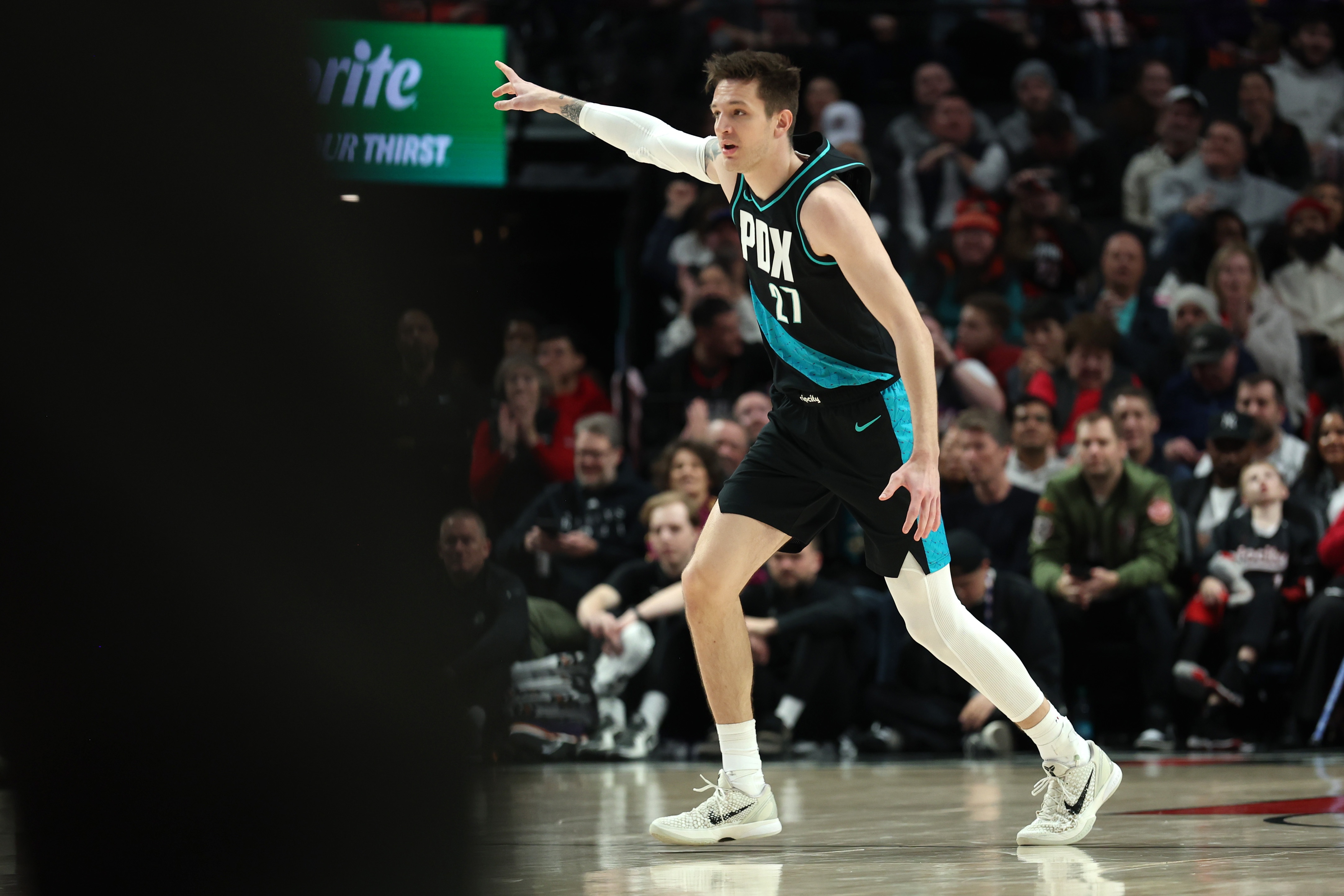 趣体育平台-解说：克雷伊奇的加入对杨瀚森不利 斯普利特会更坚定地用小阵容